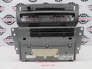 BMW F20 L.14, RADIO