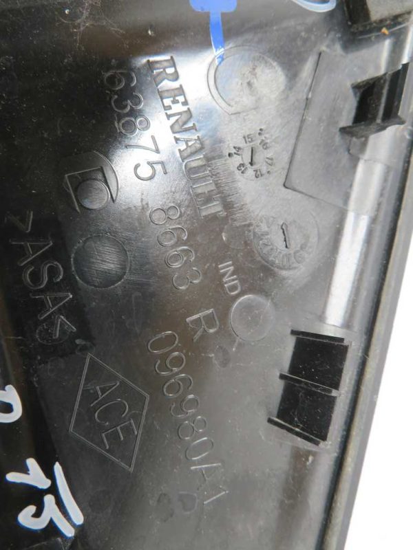 RENAULT CLIO L.15, PVC TRIKOTNIK BLATNIKA, LEVI - Image 2
