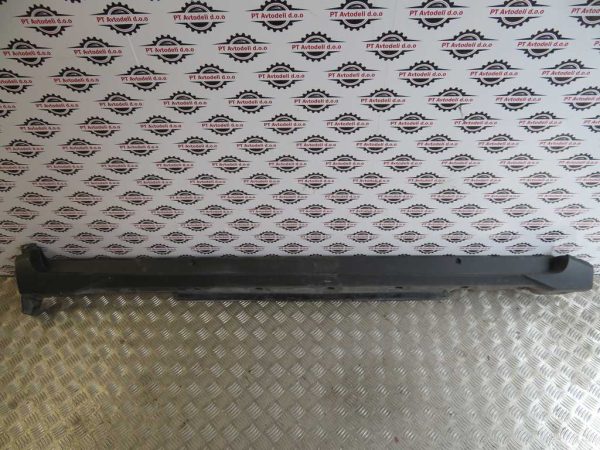 TOYOTA C-HR L.20, PVC PRAG, DESNI