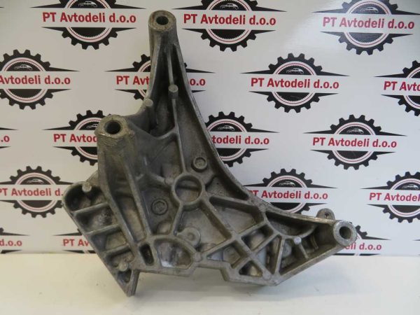 VW GOLF 6 L.09, NOSILEC MOTORJA - Image 2