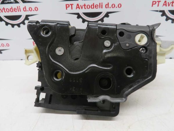 VW PASSAT L.12, KLJUČAVNICA VRAT, ZADNJA DESNA - Image 2