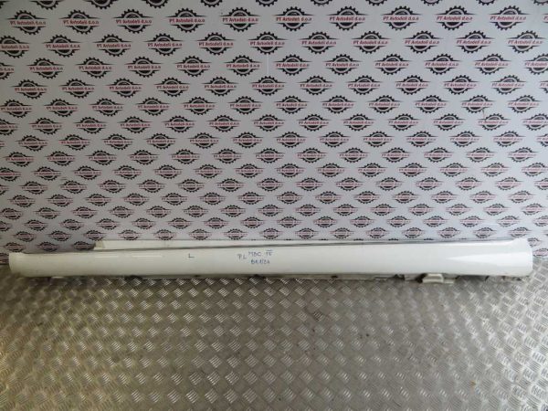 MERCEDES-BENZ C W205 L.15, PVC PRAG, LEVI