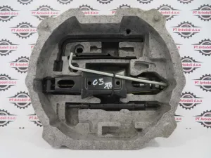 CITROEN C5 L.10, ORODJE REZERVNE GUME