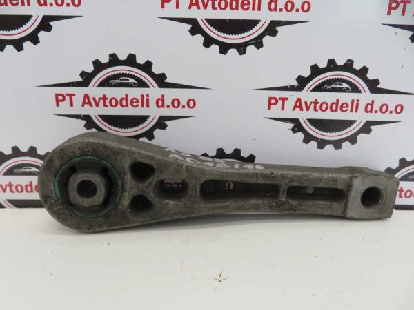 AUDI A3 L.05, NOSILEC MOTORJA