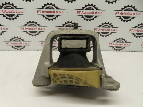 RENAULT SCENIC L.10, NOSILEC MOTORJA - Image 2