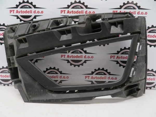 VW POLO L.20, PVC OKOLI MEGLENKE, PREDNJI DESNI