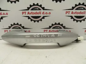 ŠKODA OCTAVIA L.23, STEKLO VRAT, ZADNJE DESNO