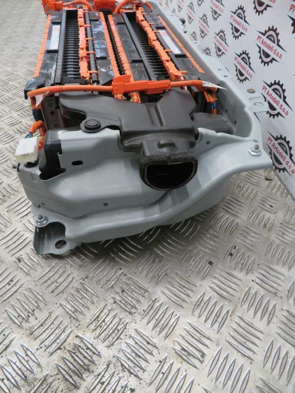 TOYOTA COROLLA L.19, BATERIJA - Image 6