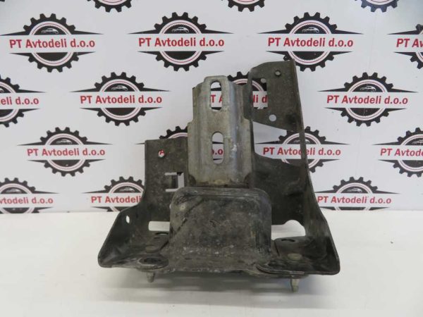 PEUGEOT 208 L.14, NOSILEC MOTORJA