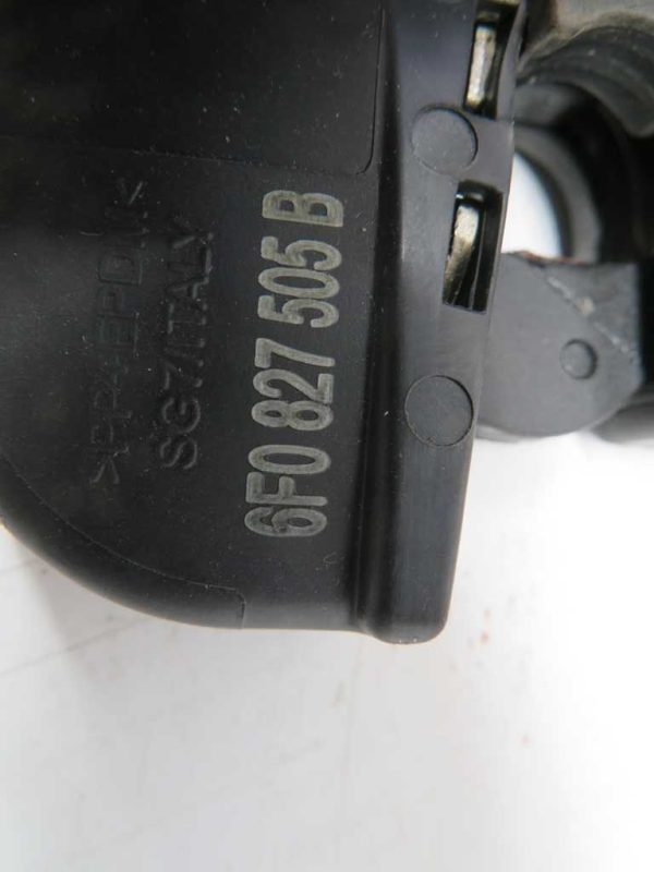 SEAT IBIZA L.20, KLJUČAVNICA POKROVA PRTLJAGE - Image 3