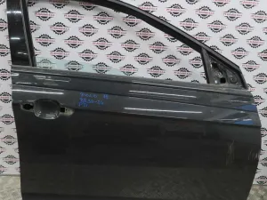 VW POLO L.19, PREDNJA DESNA VRATA