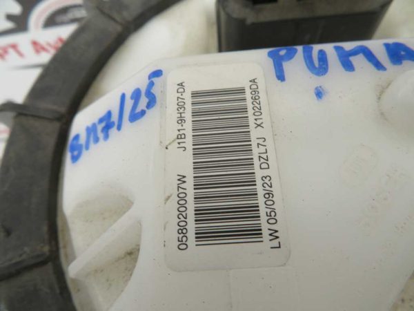 FORD PUMA 1.0 HYBRID L.23, ČRPALKA GORIVA V REZERVOARJU - Image 3