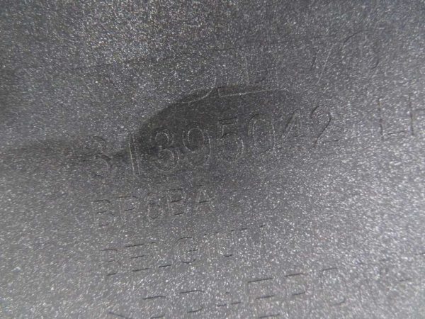 VOLVO V40 L.16, PVC PRAG, LEVI - Image 2