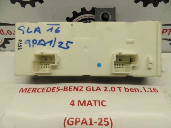 MERCEDES-BENZ GLA L.16, ELEKTRONIKA