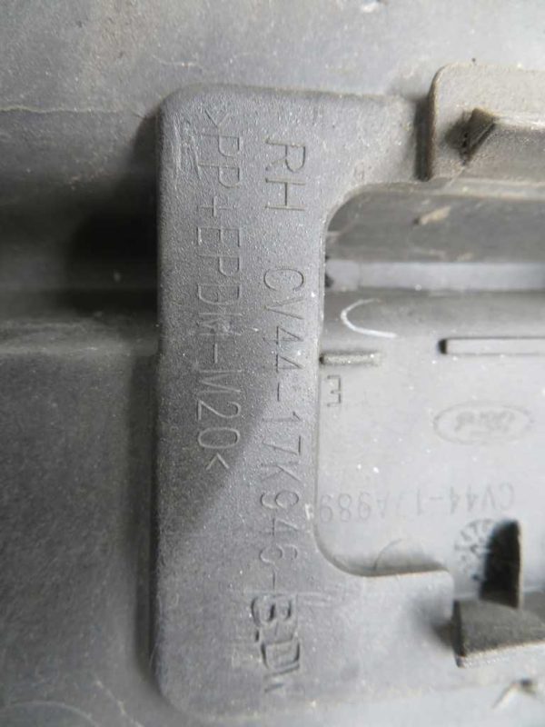 FORD KUGA L.16, OKRASNA MASKA - Image 2