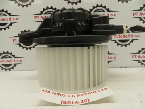 KIA NIRO L.16, MOTORČEK PEČKE