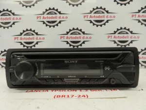 LANCIA YPSILON L.16, SONY RADIO