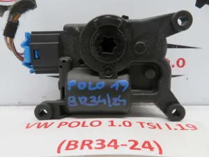 VW POLO L.19, MOTORČEK LOPUTE PEČKE