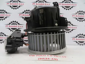VW POLO L.19, MOTORČEK PEČKE