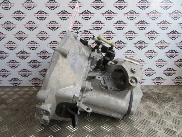 PEUGEOT 208 1.2 BEN. L.16, MENJALNIK (5 PRESTAV) - Image 4