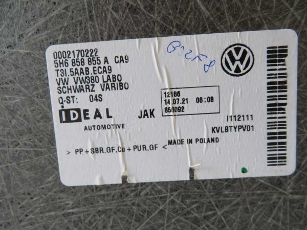 VW GOLF 8 L.22, DNO PRTLJAŽNIKA - Image 2