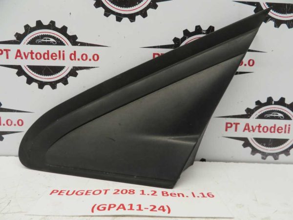 PEUGEOT 208 L.16, PVC TRIKOTNIK BLATNIKA