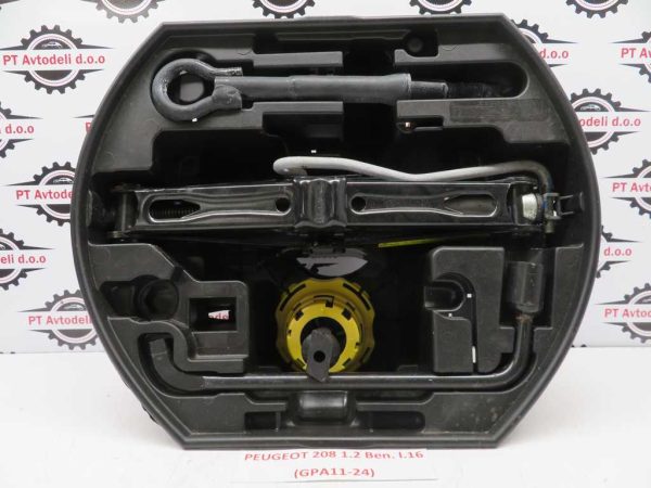 PEUGEOT 208 L.16, ORODJE REZERVNE GUME