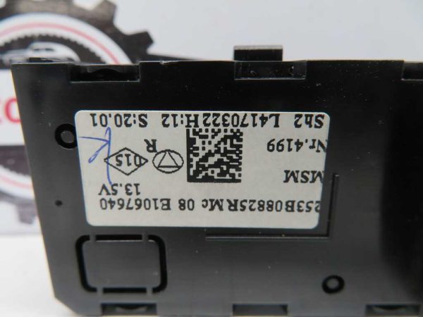 RENAULT CAPTUR L.18, STIKALA RADIA - Image 3