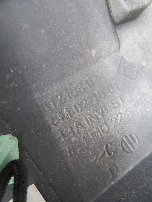 DACIA SANDERO L.23, PVC OBROBA BLATNIKA, PREDNJA DESNA - Image 2
