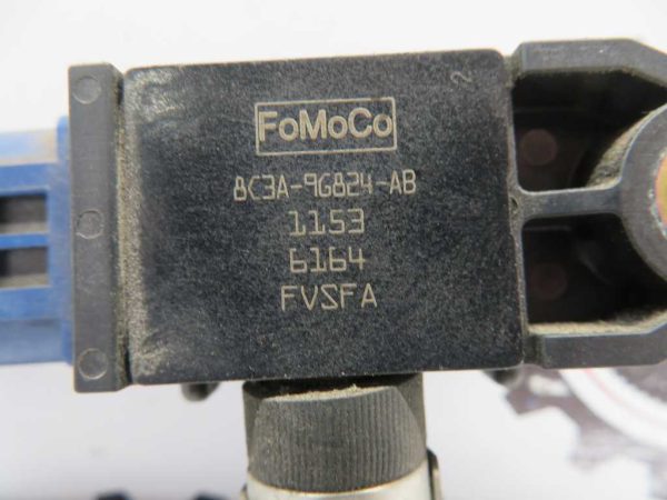 FORD KUGA L.16, VAKUM VENTIL - Image 2