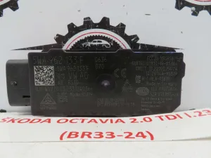 ŠKODA OCTAVIA L.23, ELEKTRONIKA