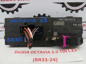 ŠKODA OCTAVIA L.23, ELEKTRONIKA