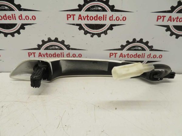 MAZDA CX30 L.22, ZUNANJA KLJUKA VRAT, PREDNJA DESNA - Image 2