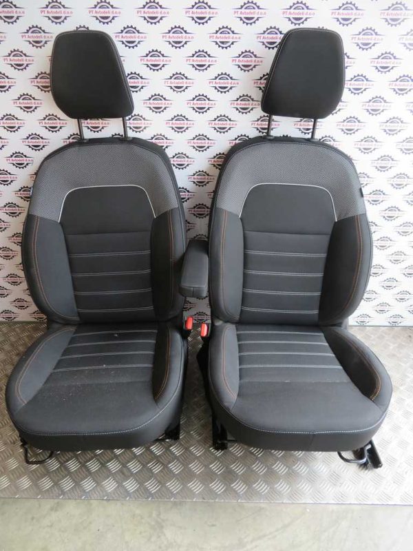 DACIA SANDERO L.24, NOTRANJOST KOMPLET