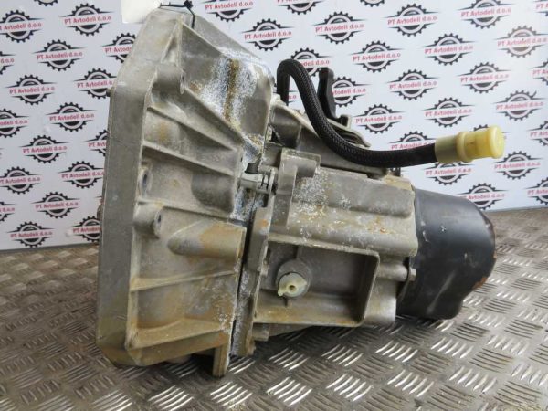 RENAULT CLIO 1.5 DCI L.15, MENJALNIK - Image 5