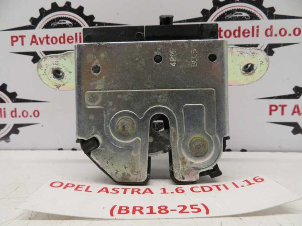 OPEL ASTRA L.16, KLJUČAVNICA POKROVA PRTLJAGE