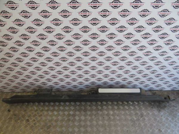 MINI CLUBMAN L.16, PVC DESNI PRAG - slika 2