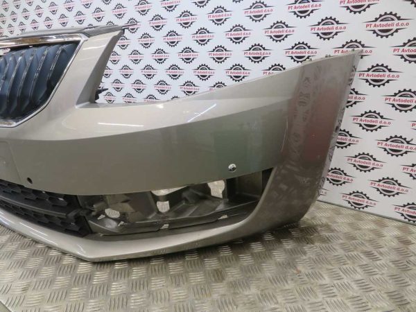 ŠKODA OCTAVIA L.16, PREDNJI ODBIJAČ - Image 2