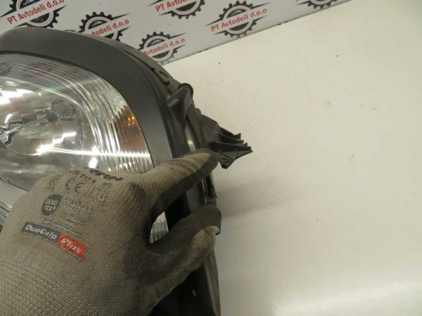 FIAT PANDA L.20, PREDNJA DESNA LUČ - slika 2