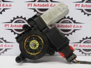 FIAT GRANDE PUNTO L.08, MOTORČEK ZA DVIG STEKLA, PREDNJI DESNI