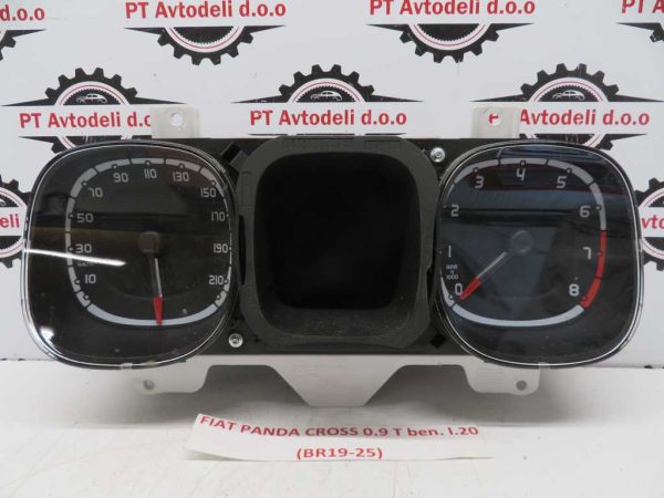 FIAT PANDA 0.9 T BEN. L.20, ŠTEVEC