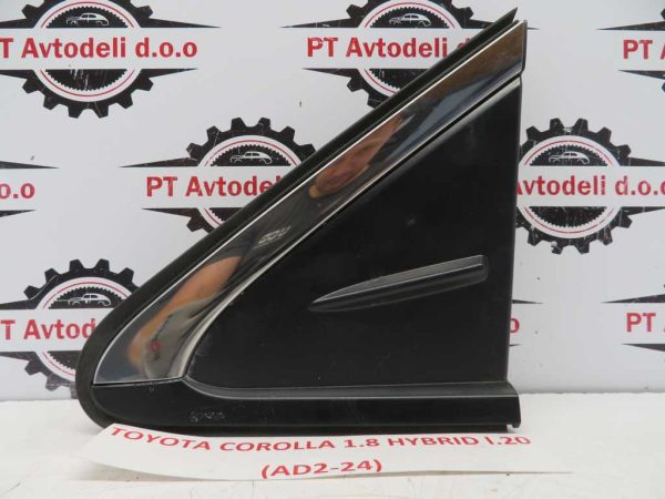 TOYOTA COROLLA L.20, PVC TRIKOTNIK BLATNIKA, LEVI