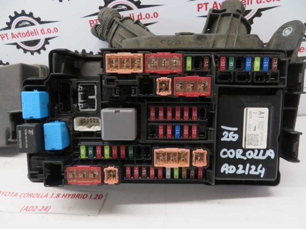 TOYOTA COROLLA L.20, PVC ŠKATLA ELEKTRONIKE - slika 2