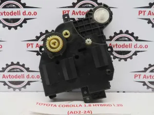 TOYOTA COROLLA L.20, MOTORČEK LOPUTE PEČKE