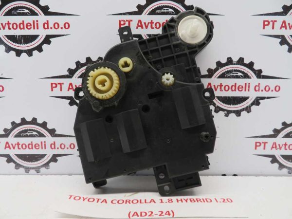 TOYOTA COROLLA L.20, MOTORČEK LOPUTE PEČKE
