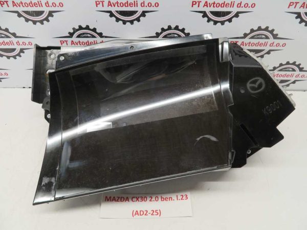MAZDA CX-30 L.22, HEAD-UP EKRAN