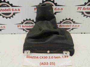 MAZDA CX-30 L.22, USNJE PRESTAVNE ROČKE