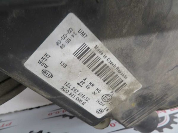 VW PASSAT L.07, PREDNJA DESNA LUČ - slika 2