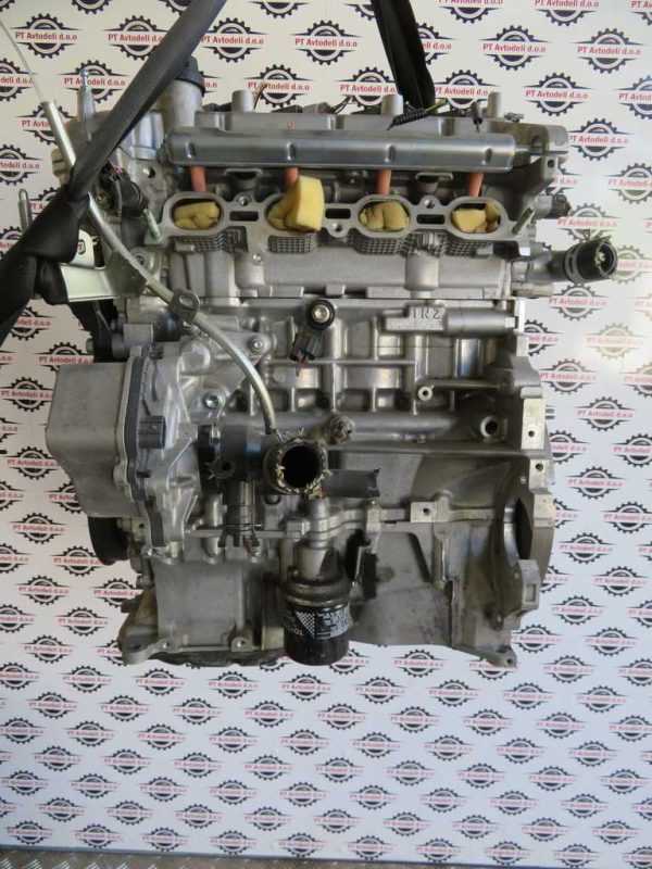 TOYOTA YARIS 1.5 HYBRID L.19, MOTOR - slika 3