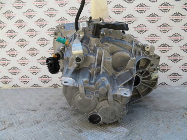 DACIA SANDERO 1.0 T BEN. L.24, MENJALNIK (5 PRESTAV) - slika 3